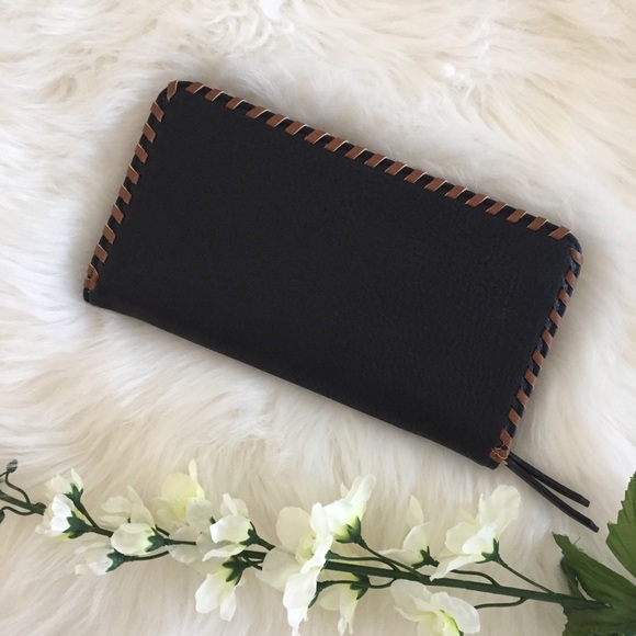 Kate & Alex Handbags - ❗️One Left❗️NWOT Kate & Alex  leather wallet